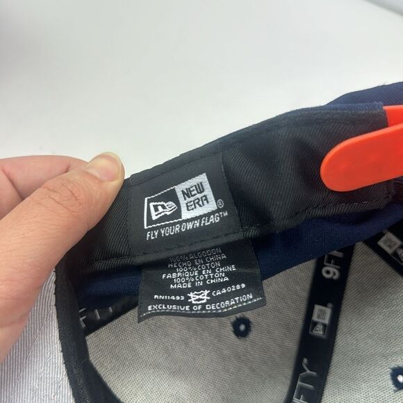 New Era Denver Broncos Navy Blue Baycik 9FIFTY Mens Snapback Hat - Picture 10 of 13